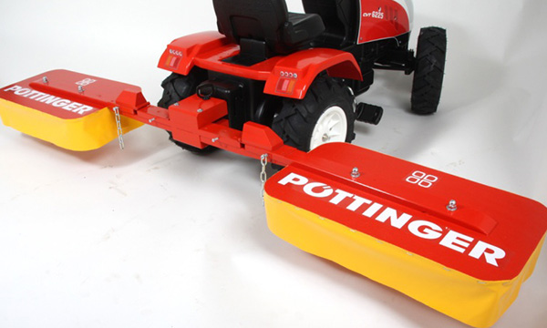 Titelbild eines Spielzeug Traktors für die Little Farmer Referenzseite